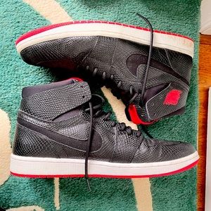 NIKE Air Jordan Retro Nouveau Snakeskin mid-rise